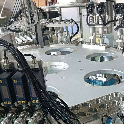 Giá tốt. Máy đóng nắp chai tùy chỉnh thép không gỉ tự động trực tuyến