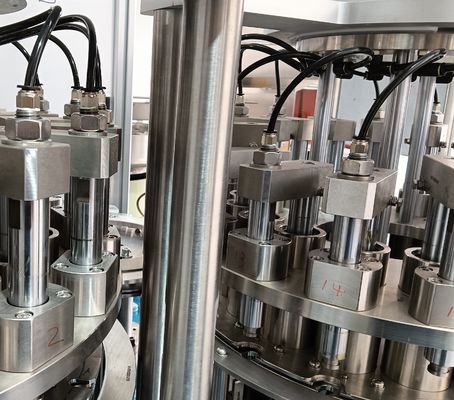 Giá tốt. Thép không gỉ và hợp kim nhôm máy lắp ráp Euro Cap cho nhựa IV sản phẩm truyền nước tốc độ cao và tỷ lệ đủ điều kiện trực tuyến
