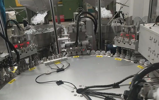 Giá tốt. Thép không gỉ nhôm hợp kim IV túi cột cổng và cổng tiêm Máy lắp ráp ISO GMP phù hợp Servo Motor Indexing Drive trực tuyến