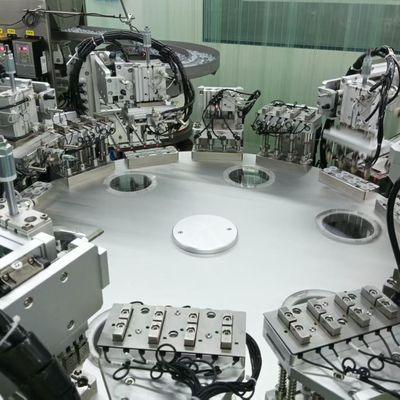 Giá tốt. Máy lắp ráp mũ truyền được điều khiển bởi PLC với màn hình đa ngôn ngữ có thể dễ dàng vận hành. trực tuyến