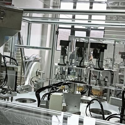 Giá tốt. Máy điền tự động cho Desiccant Cap độ chính xác cao điền máy quay loại hoạt động trực tuyến