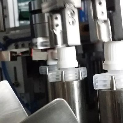 Giá tốt. Máy lắp ráp tự động không chuẩn màn hình cảm ứng thân thiện với người dùng và hệ thống điều khiển PLC trực tuyến