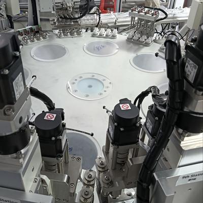 Giá tốt. Máy lắp ráp nắp sữa tự động không tiêu chuẩn với tính linh hoạt cao để tối đa hóa sự hài lòng của khách hàng. trực tuyến