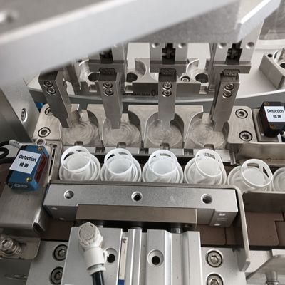 Giá tốt. Máy lắp ráp, niêm phong và chiết nắp hút ẩm silica gel tự động với thùng cung cấp chất hút ẩm có thể bảo vệ chất hút ẩm khỏi độ ẩm và ô nhiễm trực tuyến