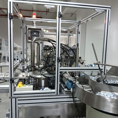 Giá tốt. Máy lắp ráp tự động nắp vòng kéo một lần, có sẵn cấu hình mâm xoay và cơ khí. trực tuyến