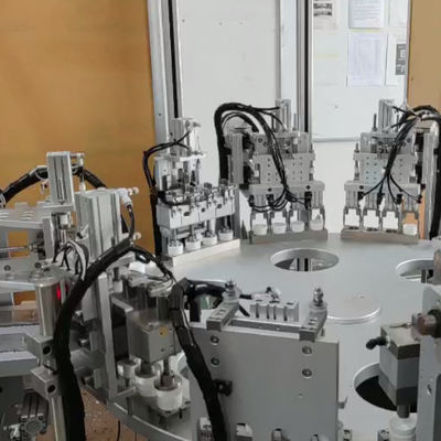 Giá tốt. 220V Voltage Desiccant Cap Assembly Machine with 100% Qualification Check and Vibrating Feeder for Pharmaceutical Use trực tuyến