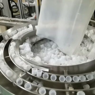 Giá tốt. Máy cuộn nón đầu bọc sữa đông tốc độ cao với màn hình cảm ứng hoạt động và tốc độ điều chỉnh trực tuyến