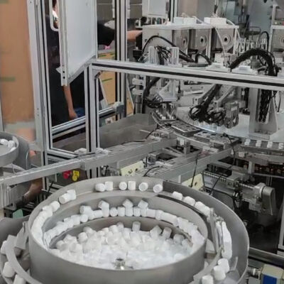 Máy lắp ráp mũ khô với tỷ lệ thỏa mãn 99%, điều khiển PLC và phát hiện cảm biến quang điện cho các dây chuyền sản xuất tự động